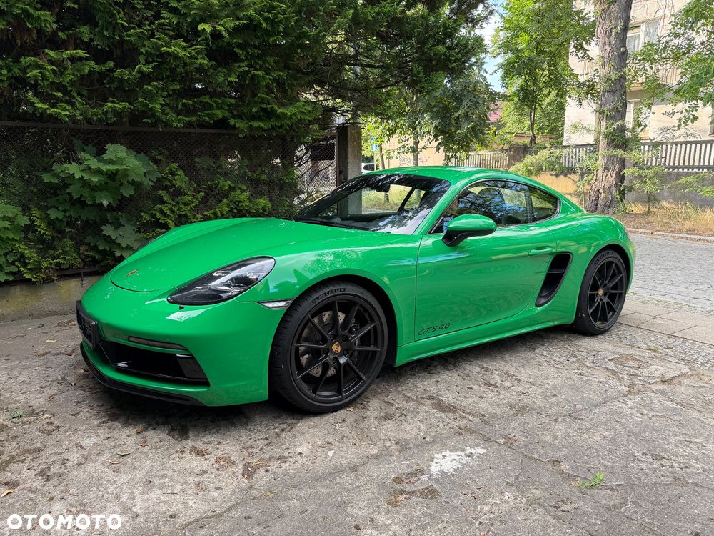 Porsche 718 Cayman - 3