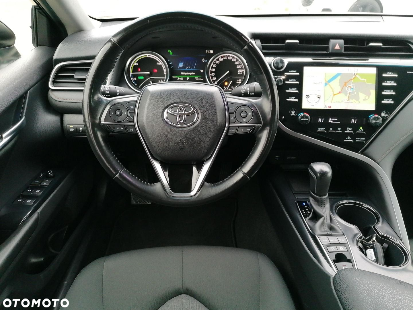 Toyota Camry - 13