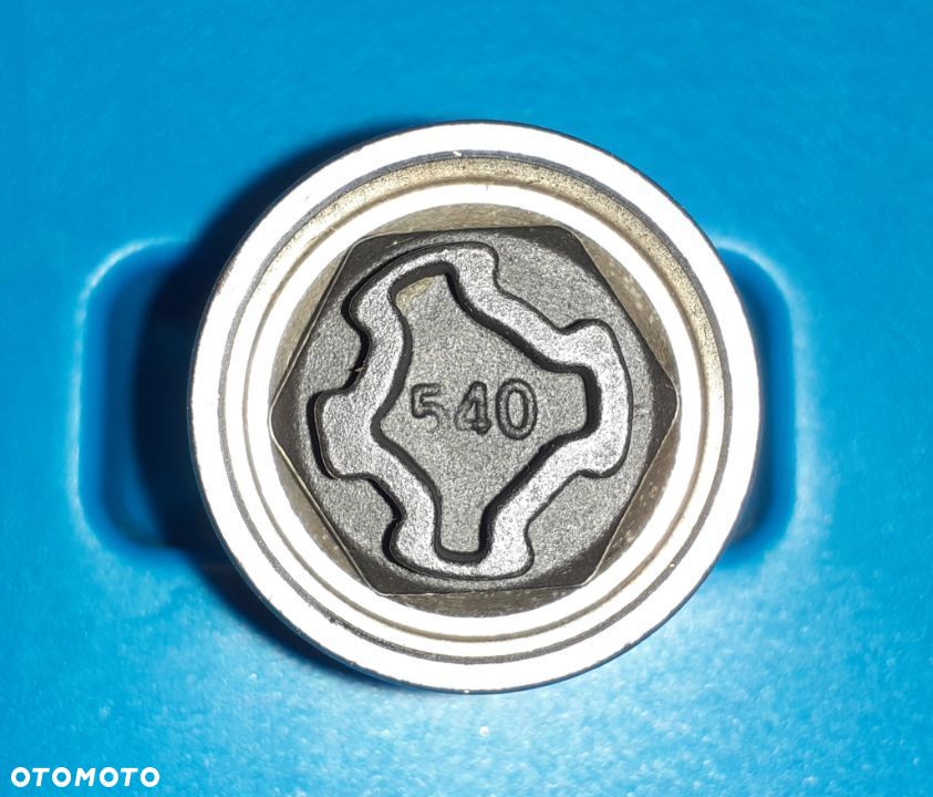 Nasadka zabezpieczająca Nakładka Adapter Złodziejka Do Śrub VW Volkswagen - 20