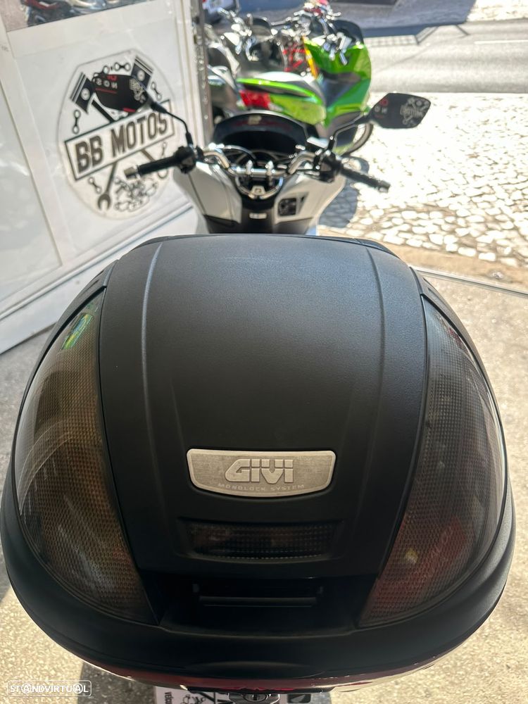 Honda PCX125 - 8