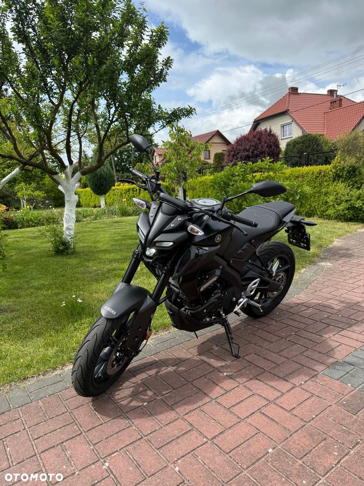 Yamaha MT - 1