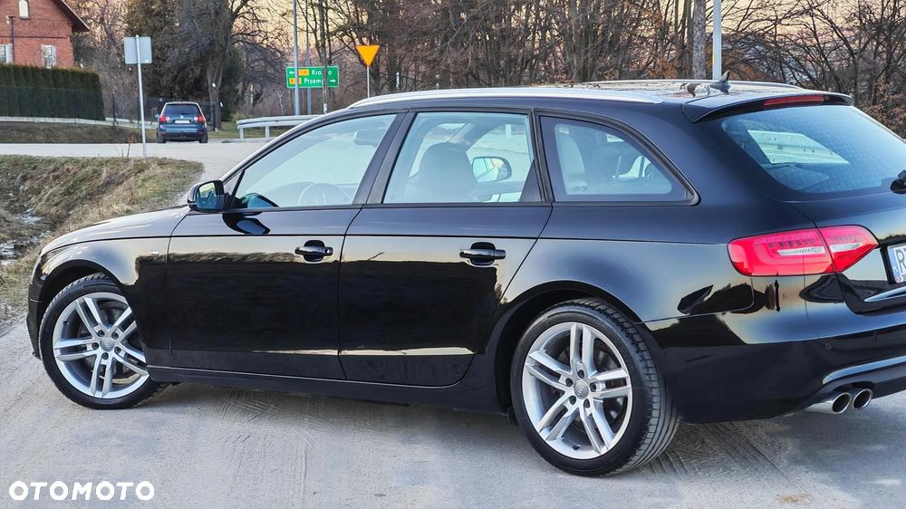 Audi A4 Avant 2.0 TDI DPF clean diesel S line Sportpaket - 19