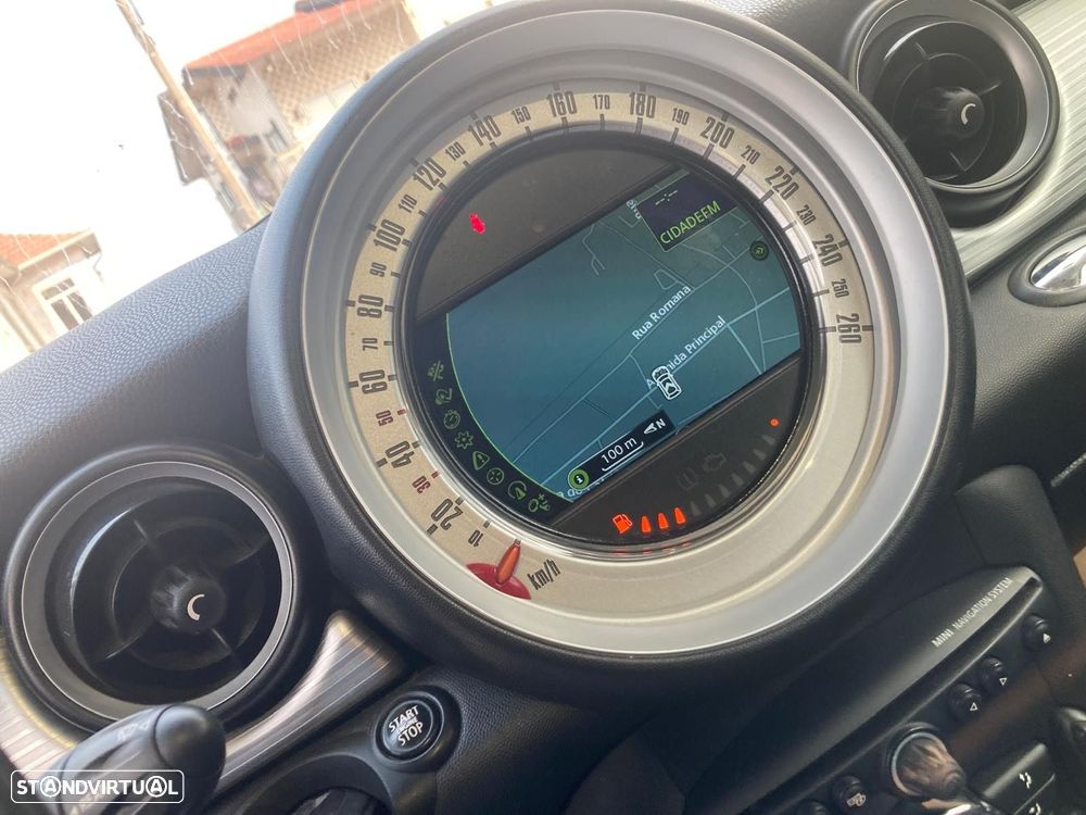 MINI 3 Portas Cooper D - 27