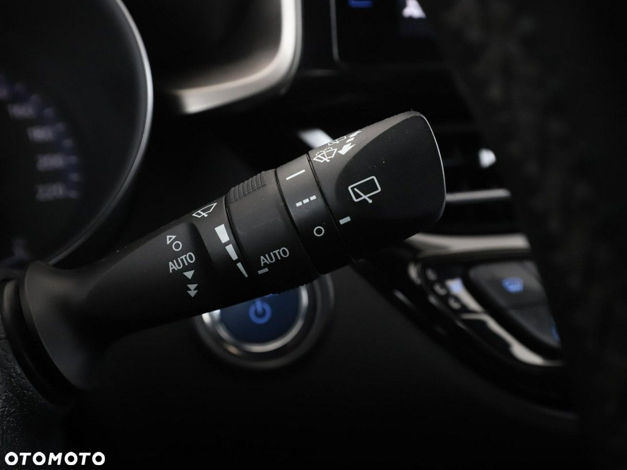 Toyota C-HR 1.8 Hybrid Dynamic - 32