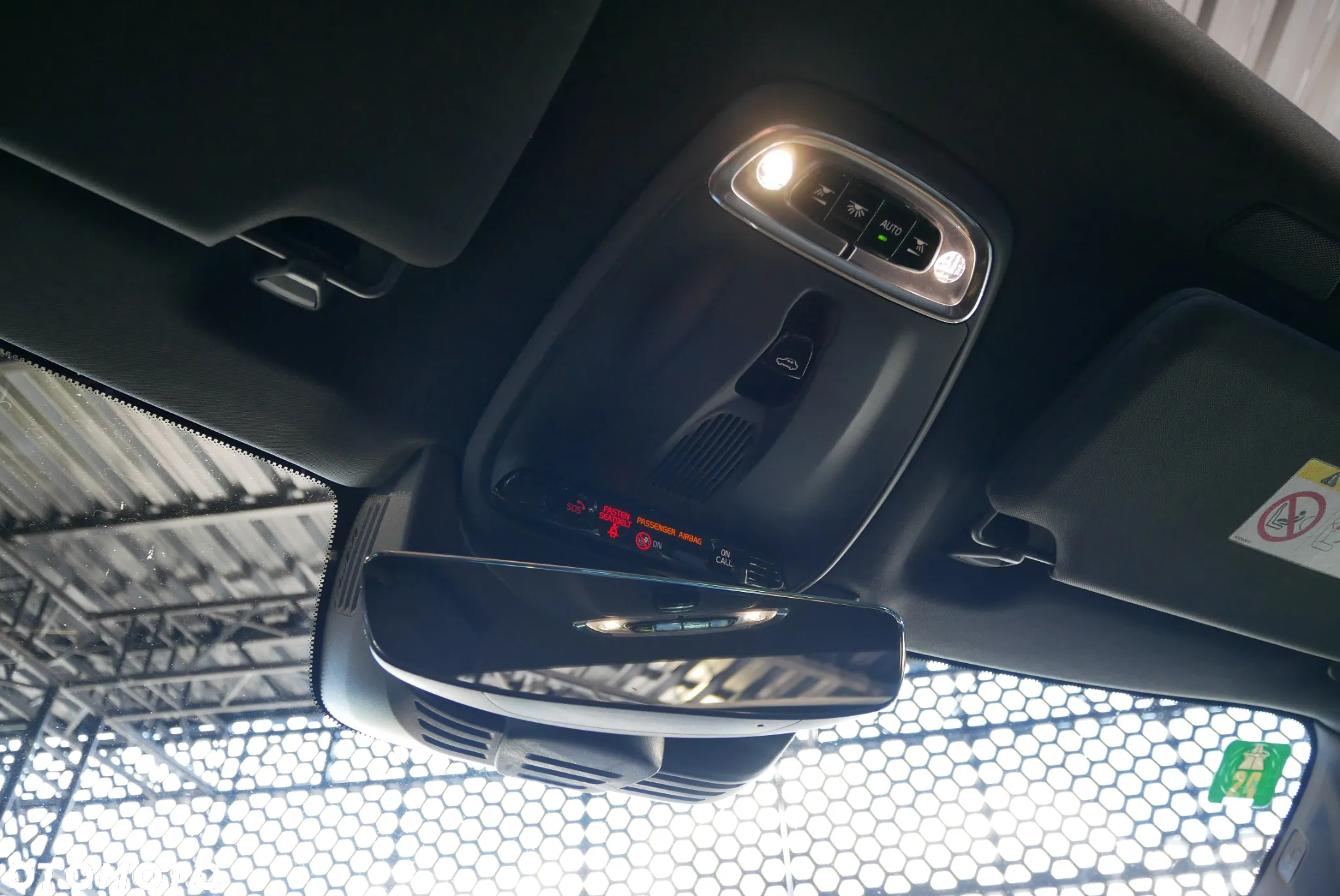 Volvo XC 90 D5 AWD Momentum 7os - 23