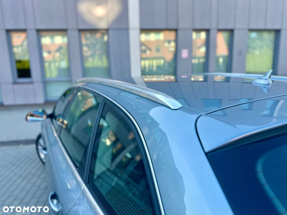 Audi A4 Avant 2.0 TDI DPF multitronic Ambiente - 11