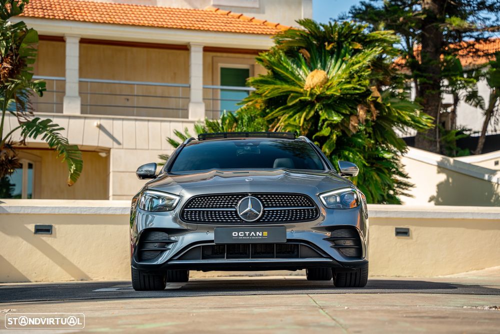 Mercedes-Benz E 300 e AMG Line - 2