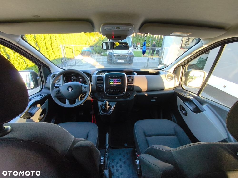 Renault Trafic - 8