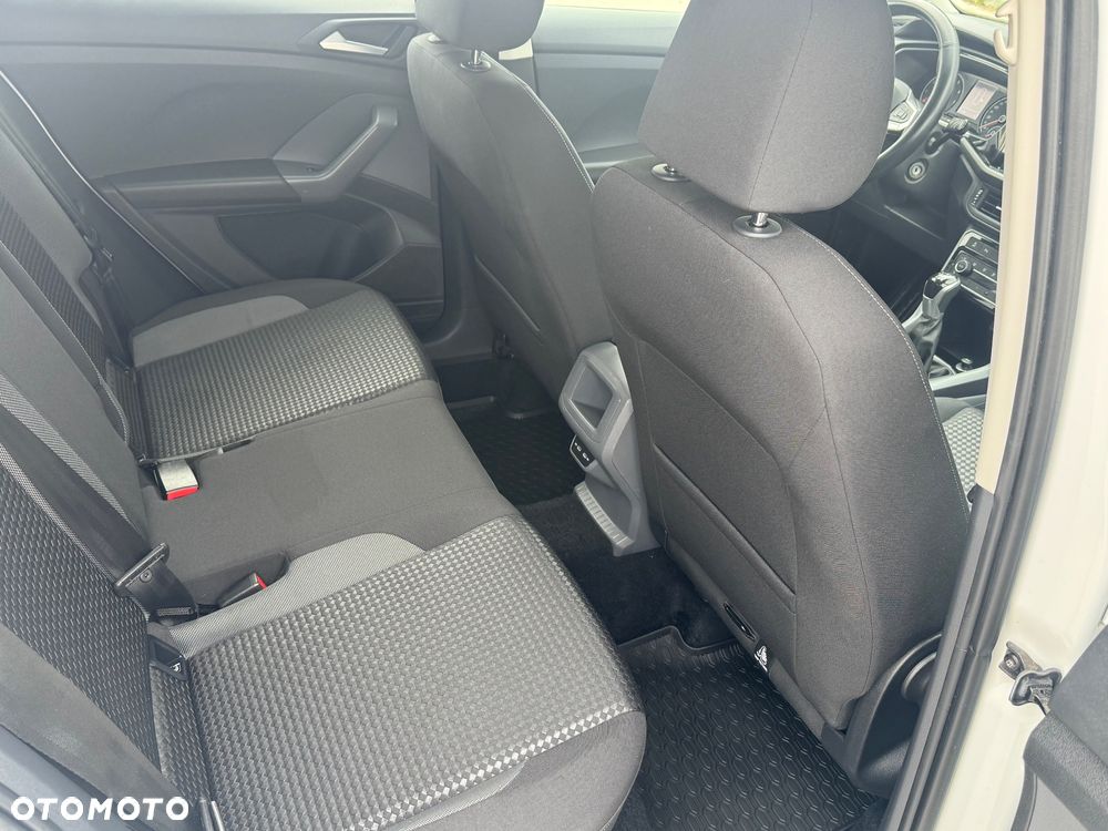 Volkswagen T-Cross 1.0 TSI OPF ACTIVE - 16