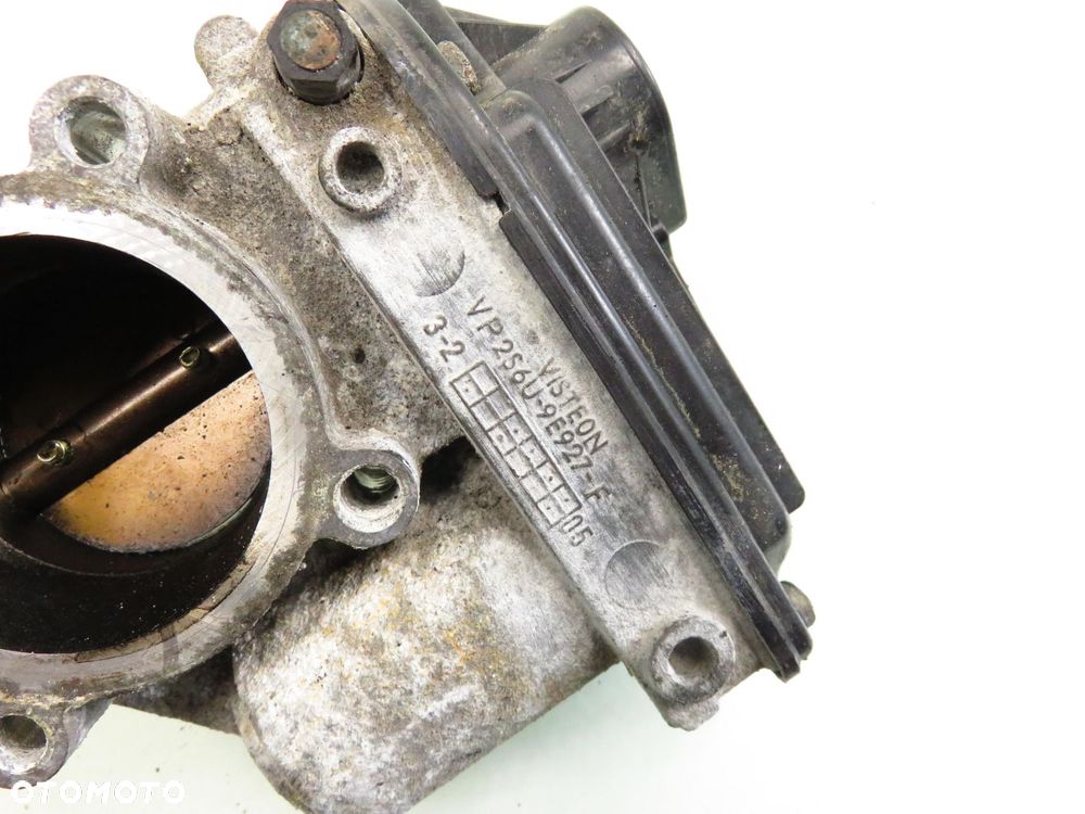 PRZEPUSTNICA FORD FOCUS C-MAX  1.6 TI VP4F9U9E928BA 2S6U9E927D - 2