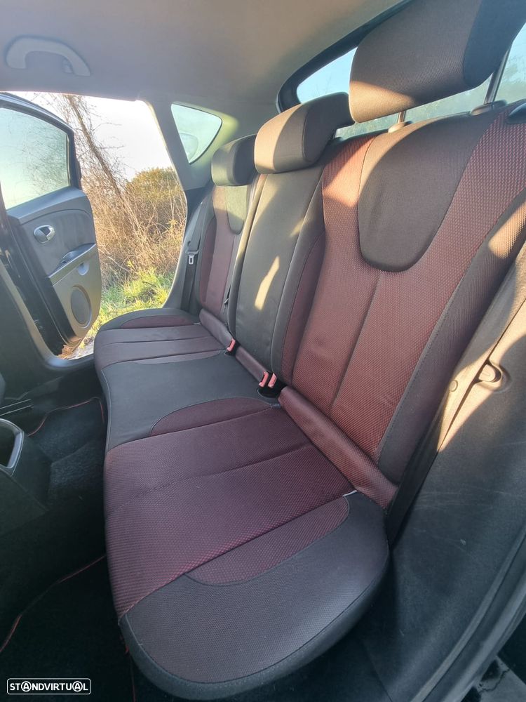 SEAT Leon 1.9 TDI Sport Up - 9