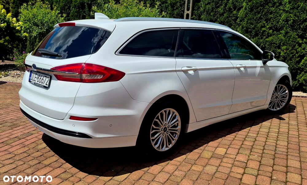Ford Mondeo 2.0 EcoBlue Titanium - 11