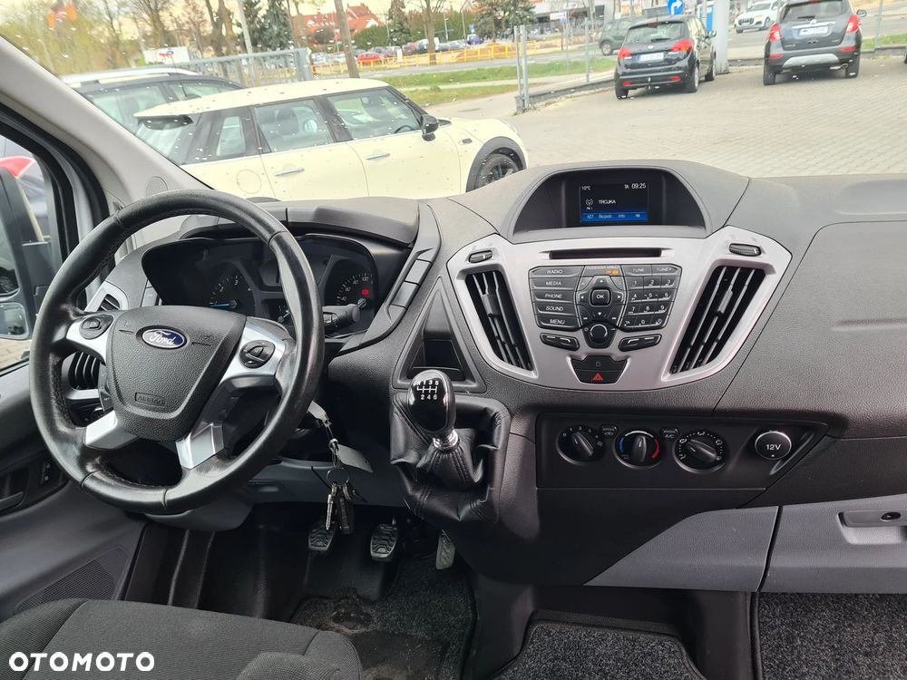 Ford TRANSIT CUSTOM - 15