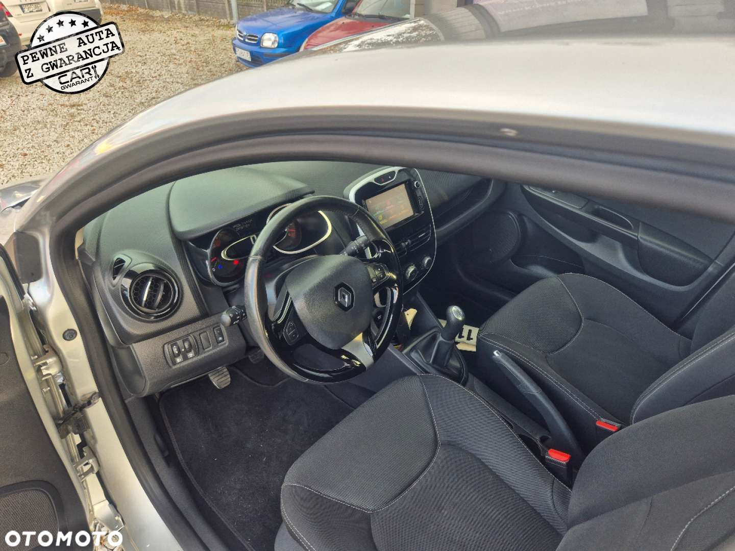 Renault Clio - 11
