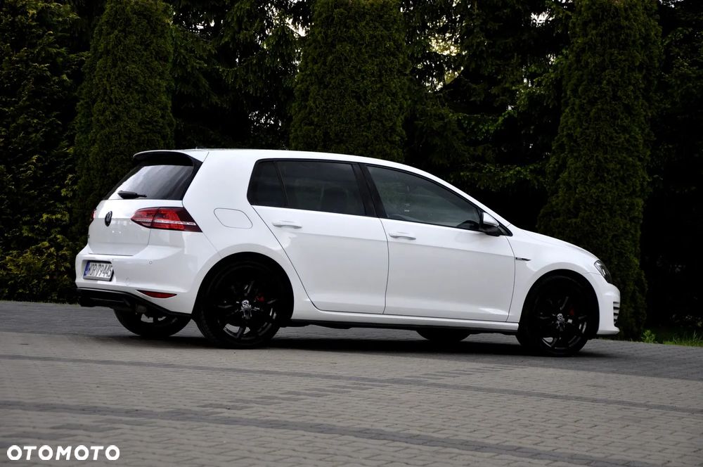 Volkswagen Golf 2.0 TSI BMT GTI - 26