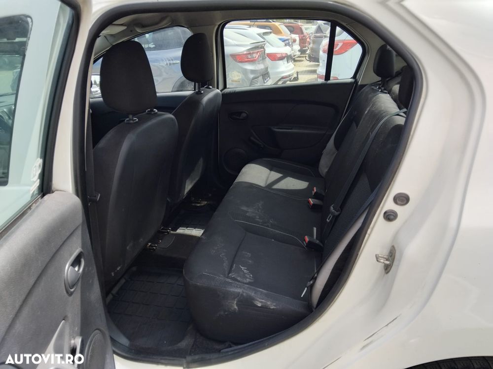 Dacia Logan 1.2 75CP Laureate - 12