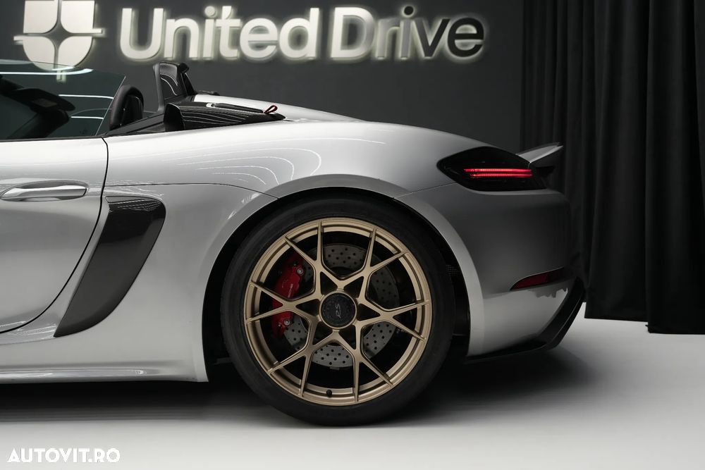 Porsche Boxster - 13