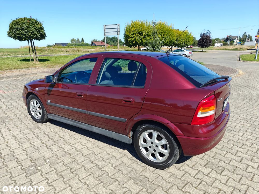 Opel Astra - 13