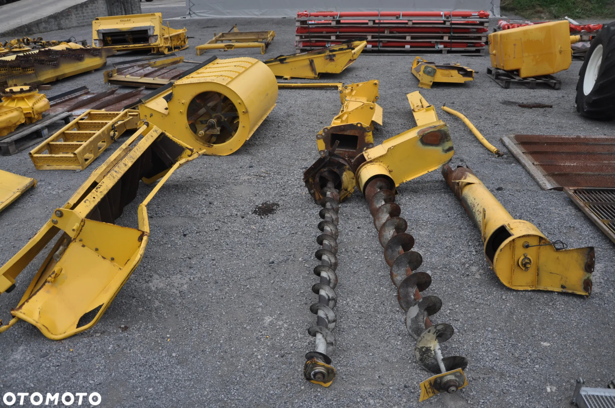 Kabina silnik skrzynia New Holland TX 64 65 66 67 68 - 21