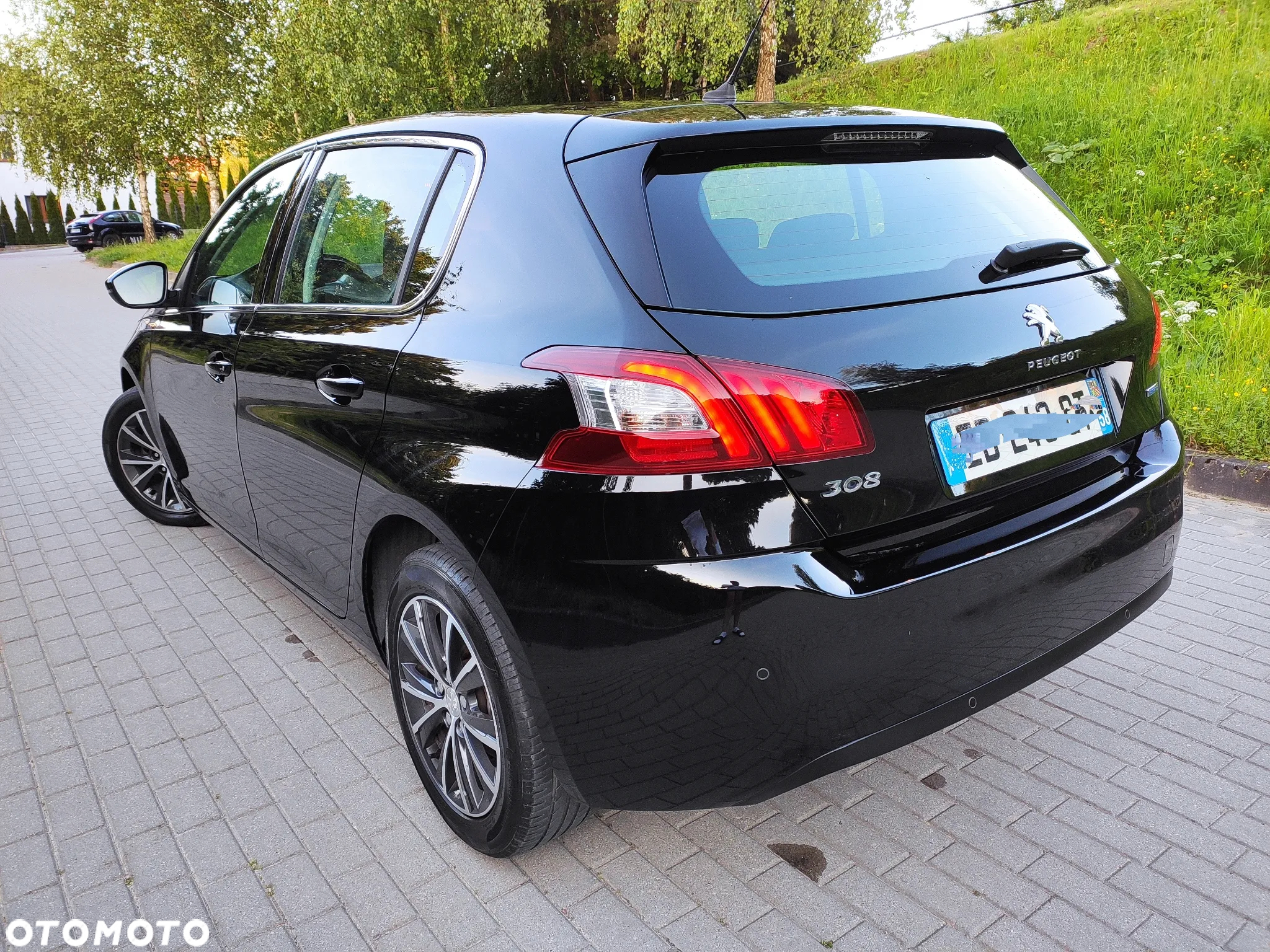 Peugeot 308 1.2 PureTech Allure S&S - 4