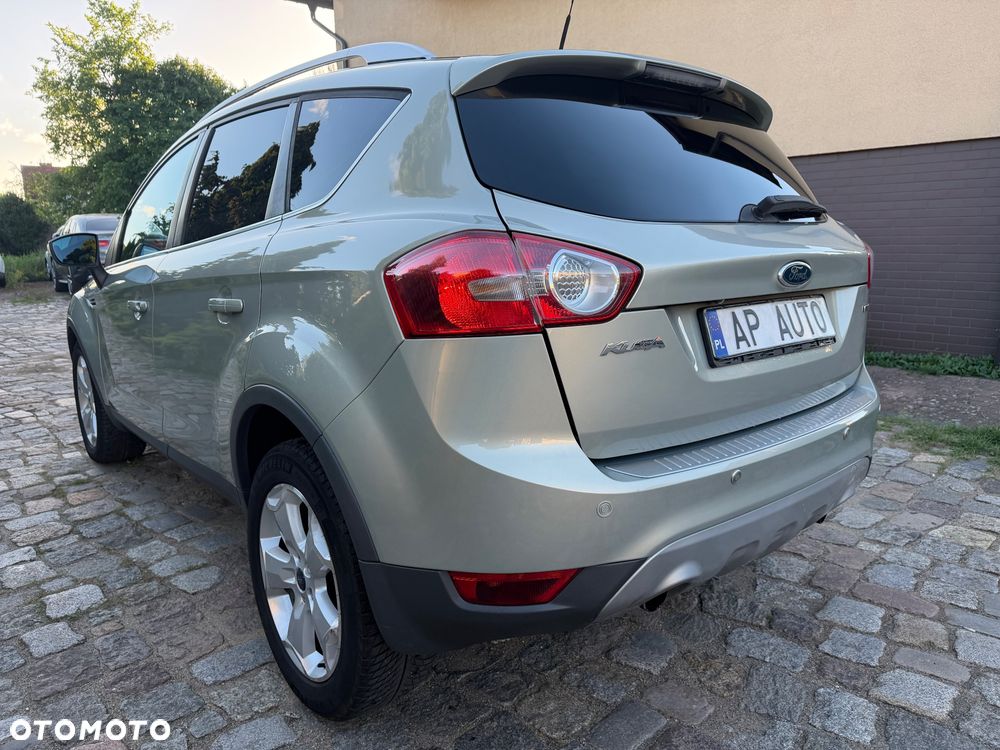 Ford Kuga 2.0 TDCi 4x4 Titanium - 3