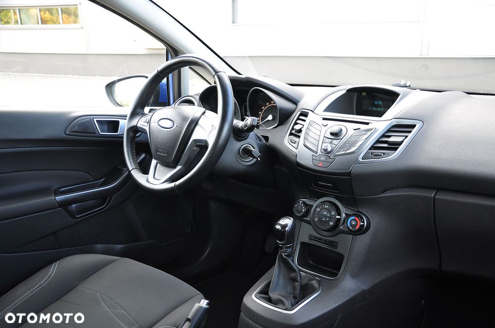 Ford Fiesta 1.25 Viva - 24