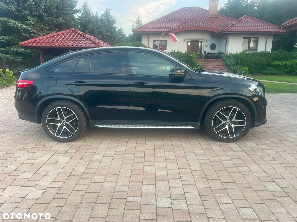 Mercedes-Benz GLE 350 d 4-Matic - 3