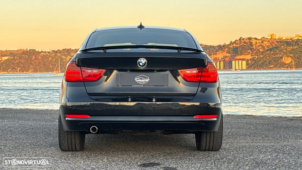 BMW 318 d Sport Line - 6