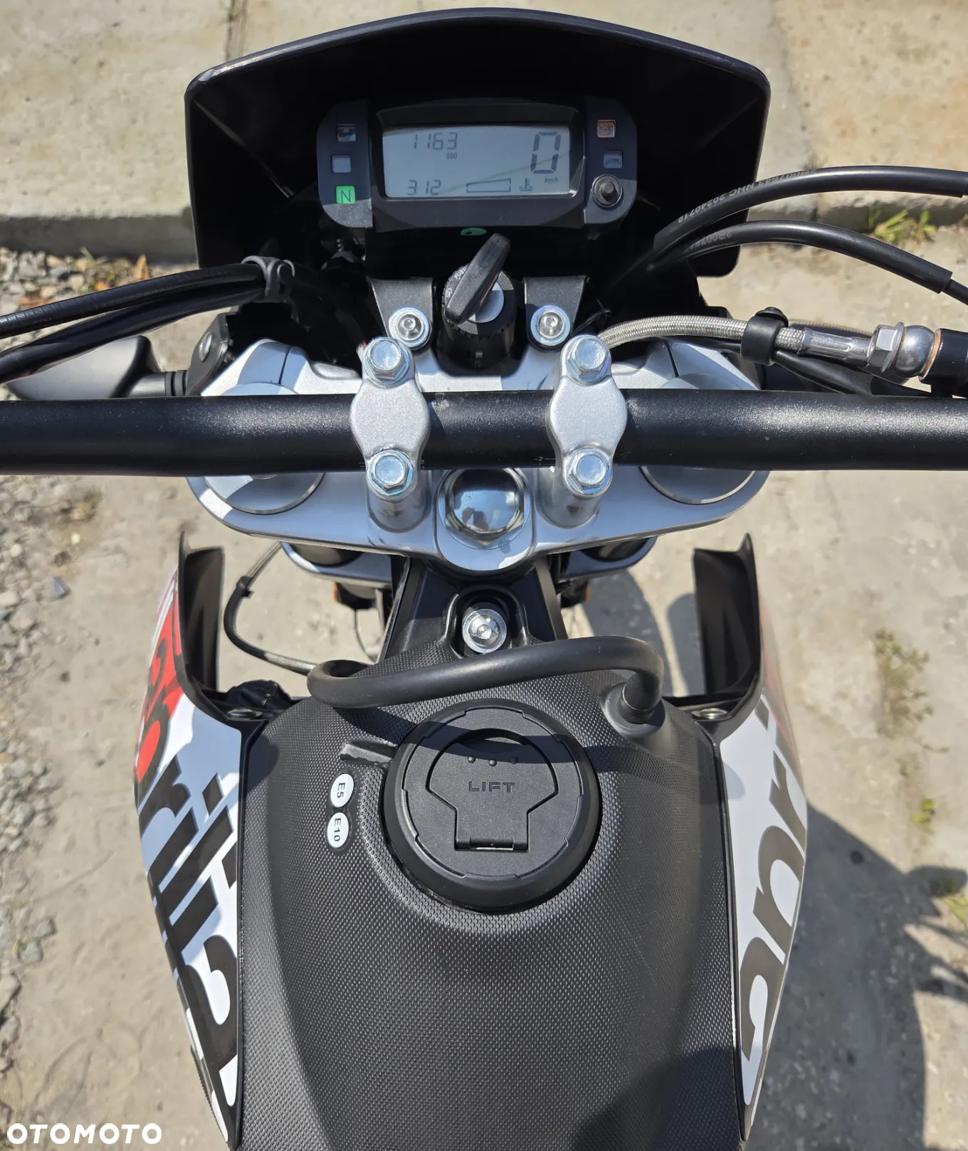 Aprilia SX - 21