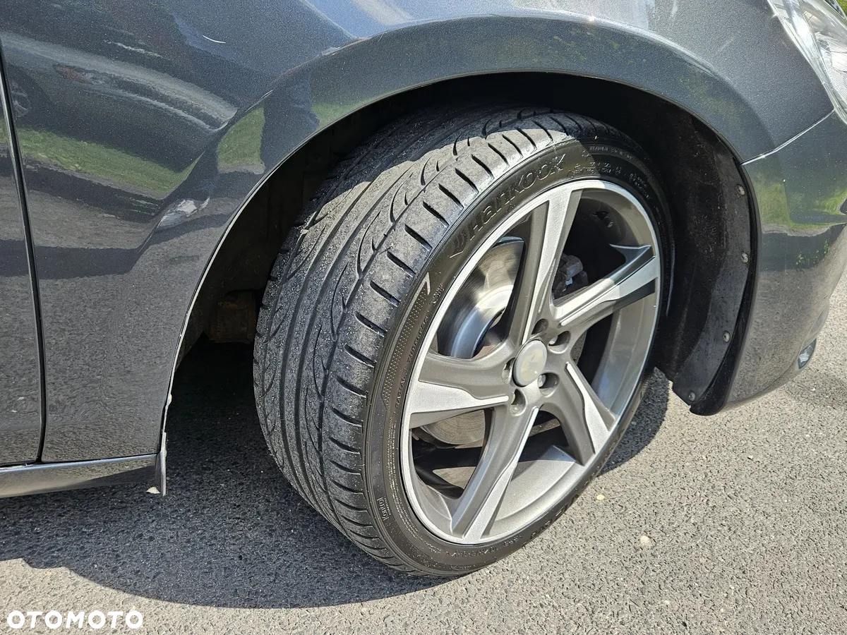 Volvo S60 D3 R-Design - 21