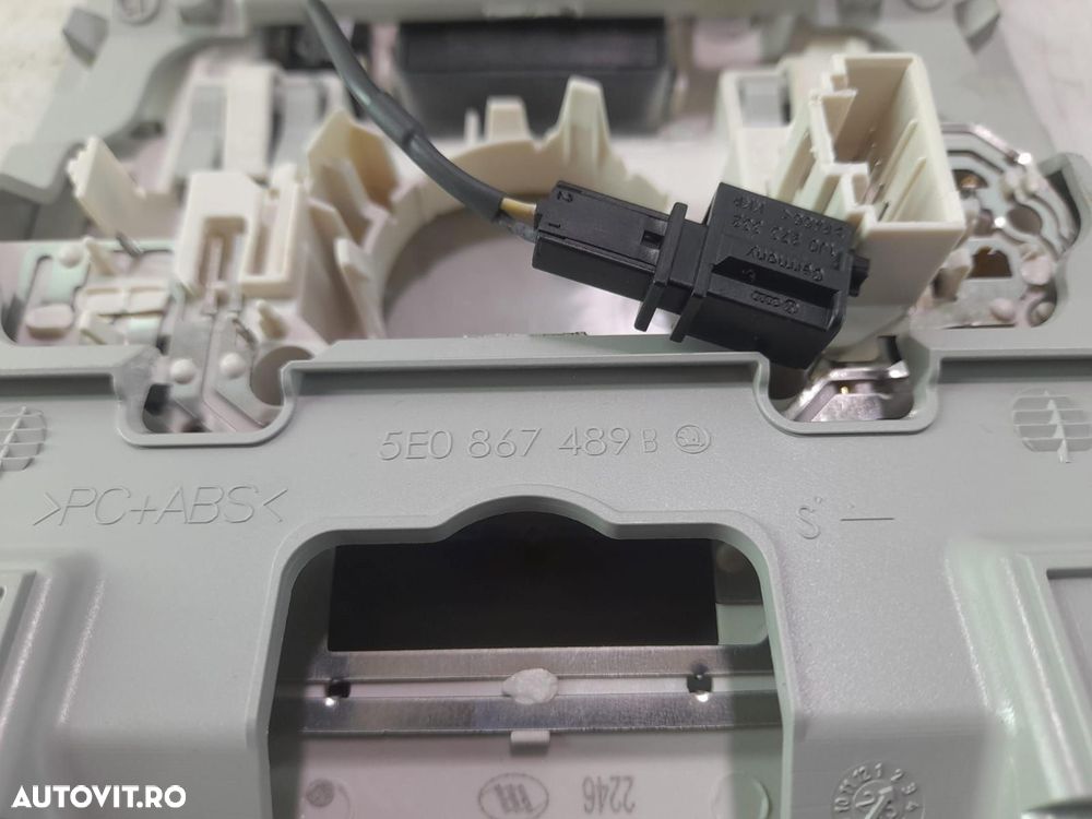 Plafoniera 5e0867489 Skoda Karoq 1 [2017 - 2020] 1.5 tfsi DXDB - 2