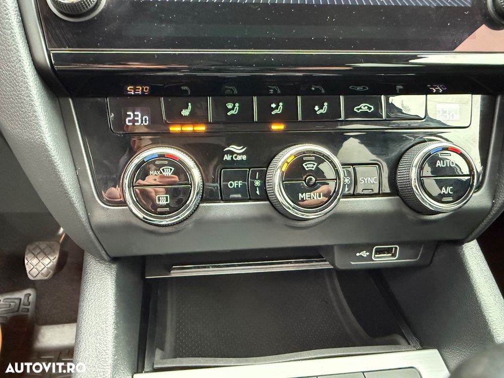 Skoda Octavia Combi Diesel 1.6 TDI Ambition - 29