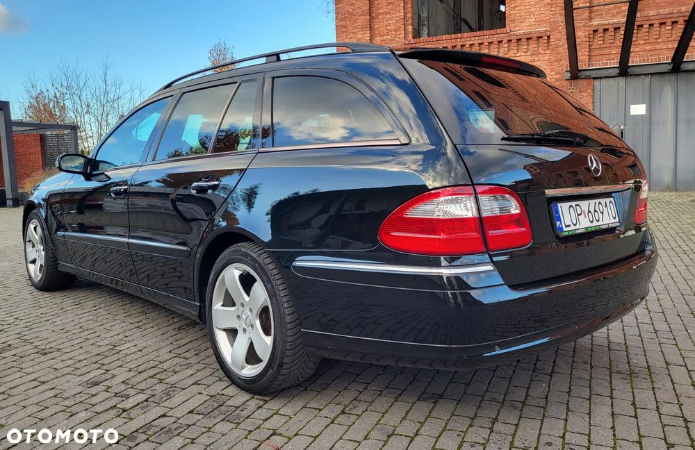 Mercedes-Benz Klasa E 500 T Avantgarde - 18