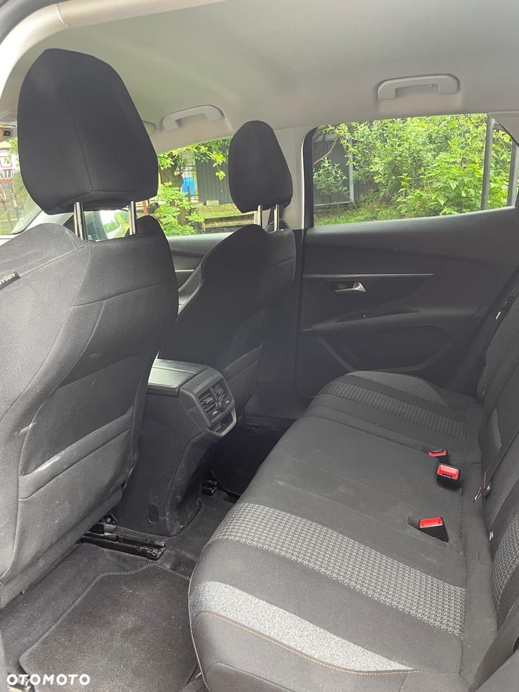 Peugeot 3008 PureTech 130 Stop & Start EAT6 Active - 5