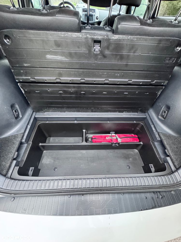 Toyota RAV4 - 20