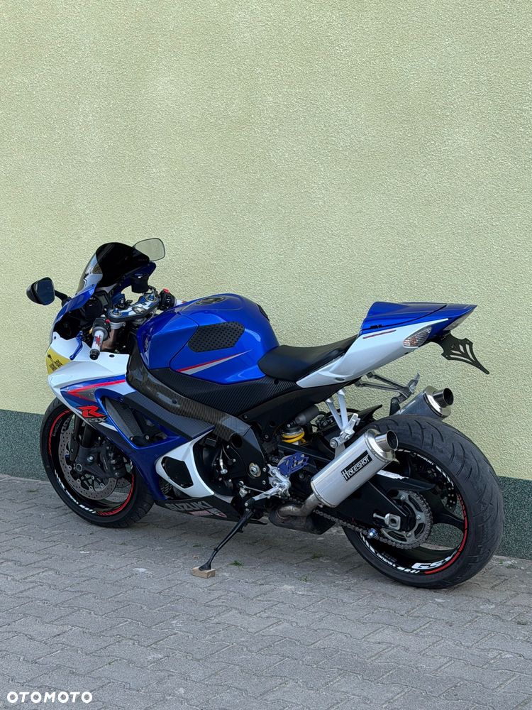 Suzuki GSX-R - 19
