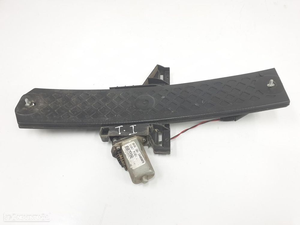 ELEVADOR TRASEIRO ESQUERDO CHRYSLER PT CRUISER - 1