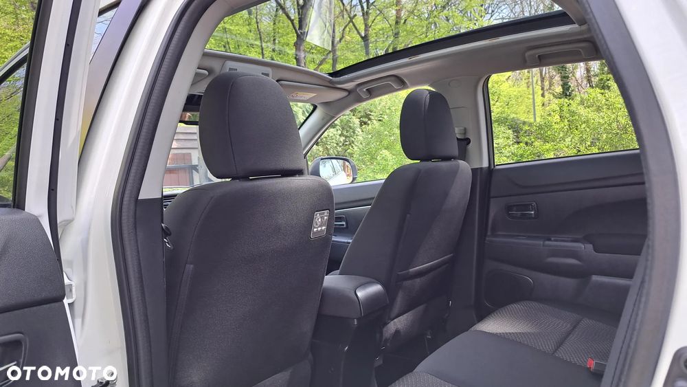 Mitsubishi ASX 1.6 DI-D 4WD Plus - 34