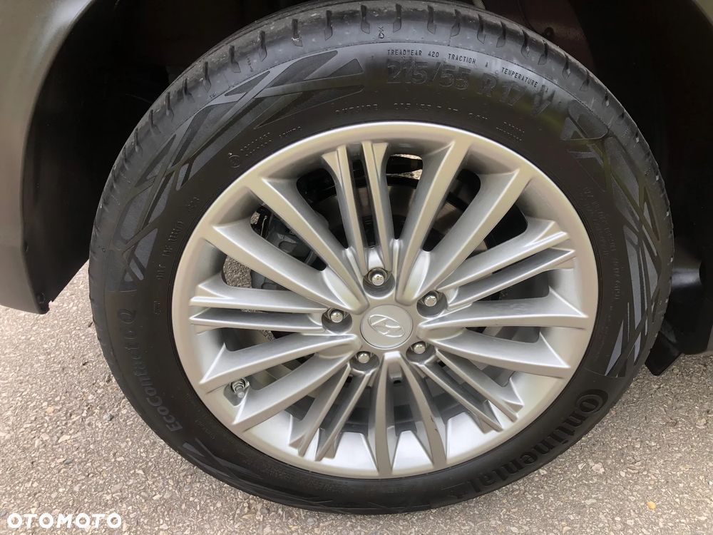 Hyundai Kona - 39