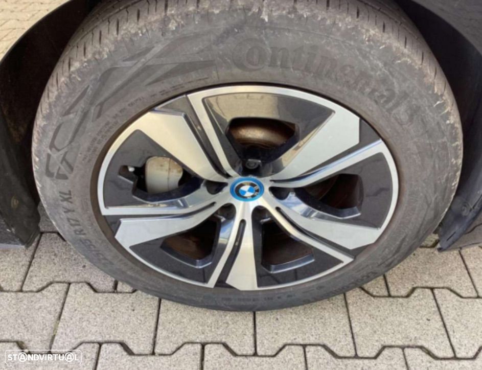 BMW i4 - 6