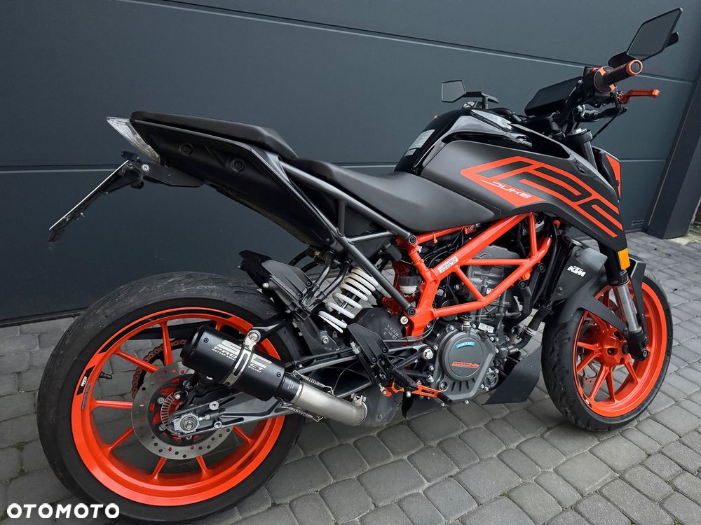 KTM Duke - 4