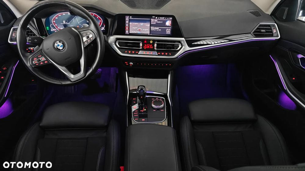 BMW Seria 3 320d Sport Line - 21