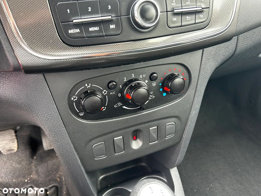Dacia Sandero - 20