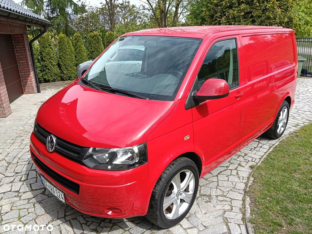Volkswagen Transporter - 2