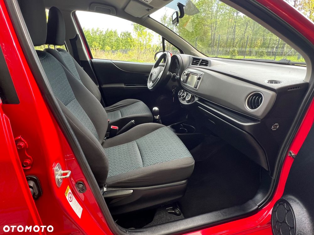 Toyota Yaris 1.0 Premium - 10
