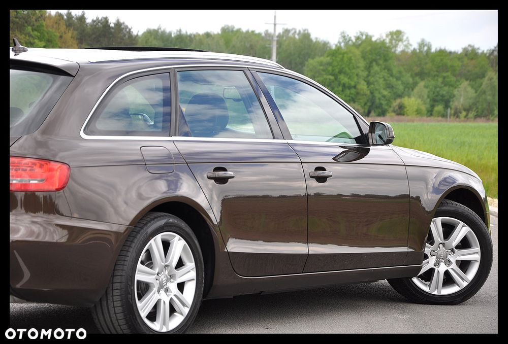 Audi A4 Avant 3.0 TDI DPF quattro S line Sportpaket (plus) - 12