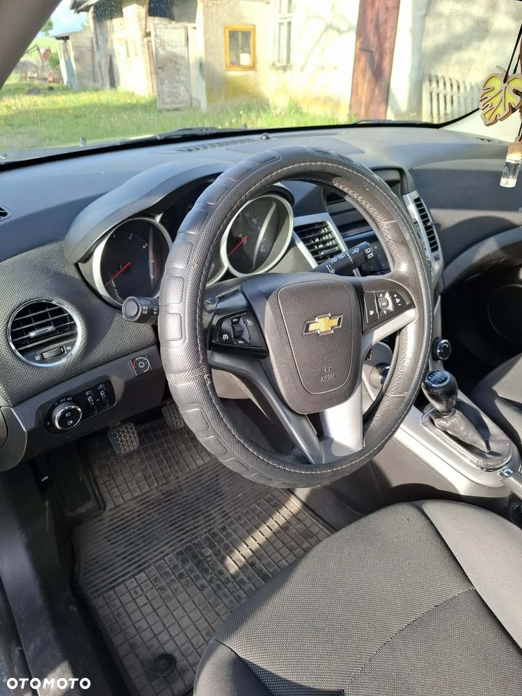 Chevrolet Cruze 1.8 LS (klm) - 8