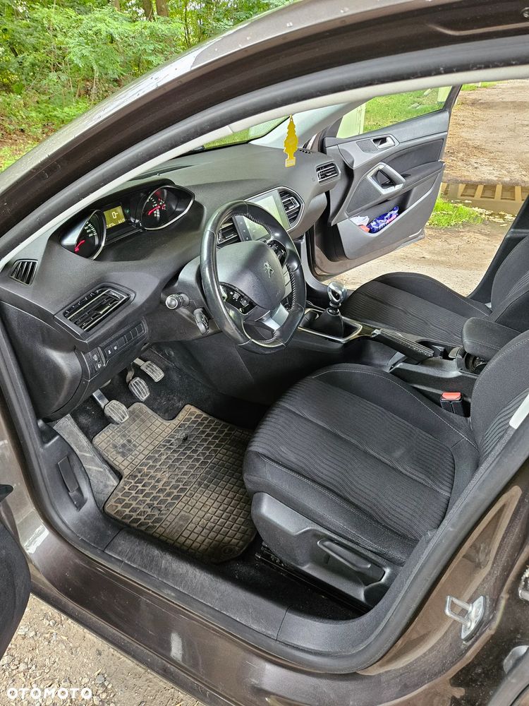 Peugeot 308 1.6 BlueHDi Active S&S - 9
