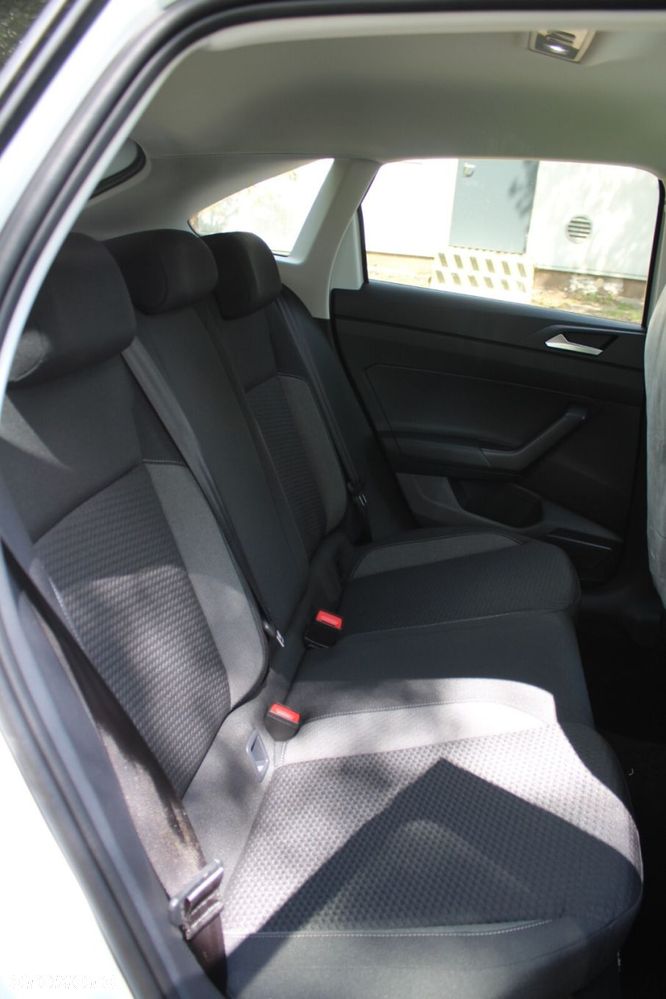 Volkswagen Taigo 1.0 TSI Pure DSG - 9