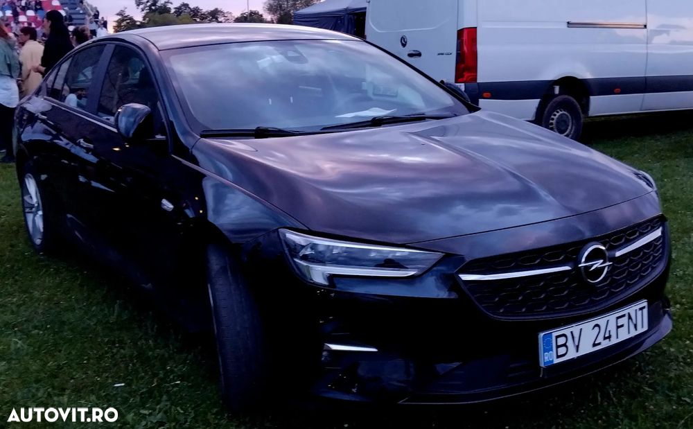 Opel Insignia 1.5 Business - 4